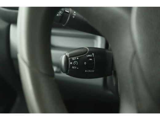 Peugeot Expert BlueHDI L3H1 | Airco | Cruise | 3 Zits | Trekhaak | Parkeersens. ActivLease financial lease