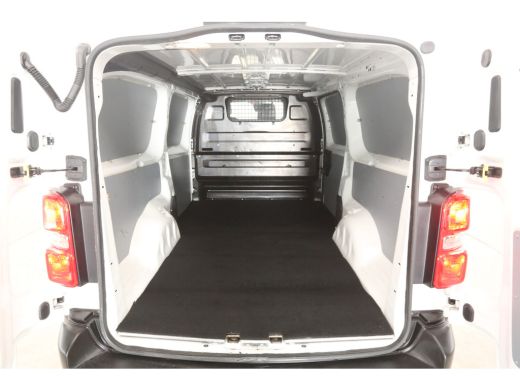 Peugeot Expert BlueHDI L3H1 | Airco | Cruise | 3 Zits | Trekhaak | Parkeersens. ActivLease financial lease