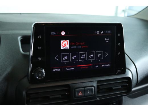 Peugeot Partner 1.5 BlueHDI Asphalt | Parkeercamera | Carplay | Stoelverwarming | Navi | Trekhaak ActivLease financial lease