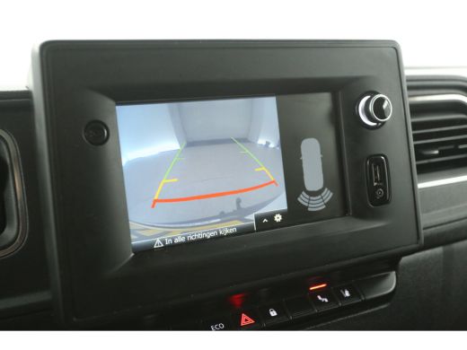 Renault Master 2.3 dCi L1H2 | Airco | Cruise | Camera | Carplay | 3 Zits | Trekhaak ActivLease financial lease