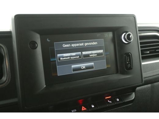 Renault Master 2.3 dCi L1H2 | Airco | Cruise | Camera | Carplay | 3 Zits | Trekhaak ActivLease financial lease