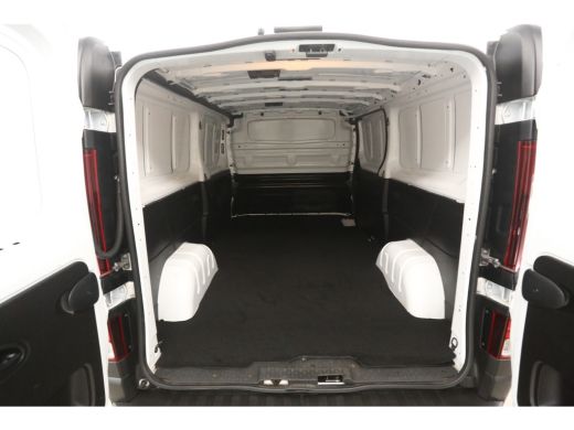 Renault Trafic 2.0 dCi L2H1 | Airco | Cruise | 3 Zits | Carplay | LED | Navi | Parkeersens. ActivLease financial lease
