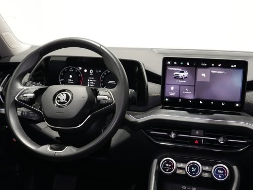 Skoda Kodiaq 1.5 TSI 150pk DSG MHEV First Ed. 7p. | Trekhaak | Navigatie | Camera | Stoelverw. 243 ActivLease financial lease