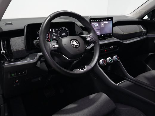 Skoda Kodiaq 1.5 TSI 150pk DSG MHEV First Ed. 7p. | Trekhaak | Navigatie | Camera | Stoelverw. 243 ActivLease financial lease