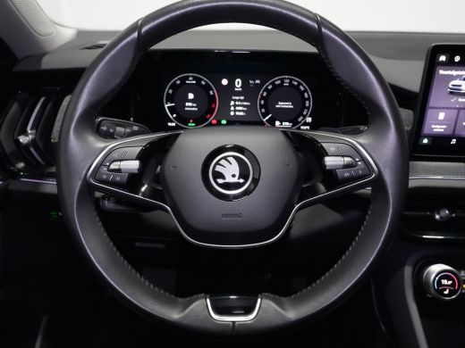 Skoda Kodiaq 1.5 TSI 150pk DSG MHEV First Ed. 7p. | Trekhaak | Navigatie | Camera | Stoelverw. 243 ActivLease financial lease
