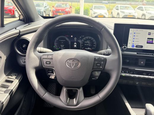 Toyota C-HR 2.0 Plug-in Hybrid 220 Dynamic ActivLease financial lease