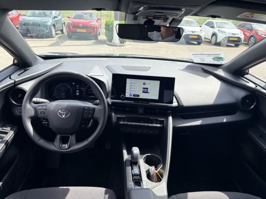 Toyota C-HR 2.0 Plug-in Hybrid 220 Dynamic ActivLease financial lease