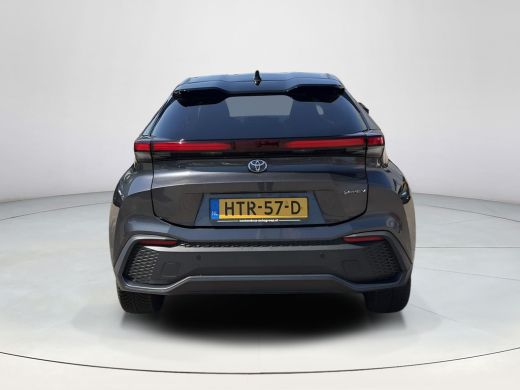 Toyota C-HR 2.0 Plug-in Hybrid 220 Dynamic ActivLease financial lease