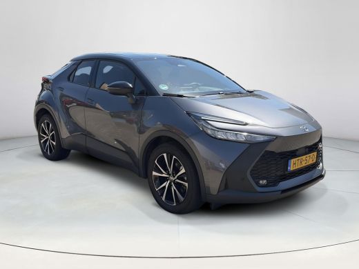 Toyota C-HR 2.0 Plug-in Hybrid 220 Dynamic ActivLease financial lease