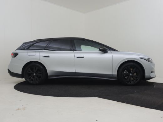 Volkswagen ID.7 Limited Edition | Airconditioning automatisch, 2-zone (Climatronic) | Koplampverlichting LED | Vo... ActivLease financial lease