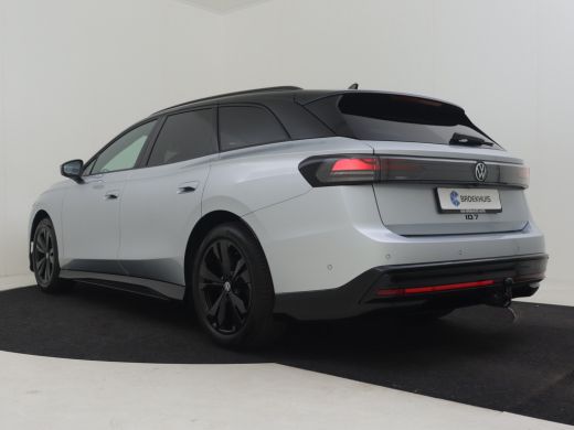 Volkswagen ID.7 Limited Edition | Airconditioning automatisch, 2-zone (Climatronic) | Koplampverlichting LED | Vo... ActivLease financial lease