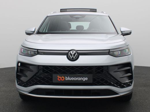 Volkswagen Tayron 1.5 eHybrid R-Line Edition 272PK DSG SOH 99,68%, Panoramadak, Trekhaak, Achteruitrijcamera, Navi ... ActivLease financial lease