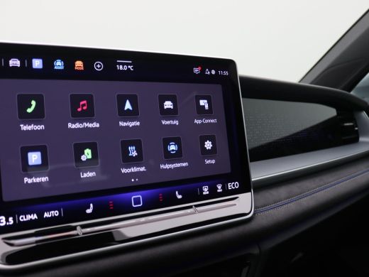 Volkswagen Tayron 1.5 eHybrid R-Line Edition 272PK DSG SOH 99,68%, Panoramadak, Trekhaak, Achteruitrijcamera, Navi ... ActivLease financial lease