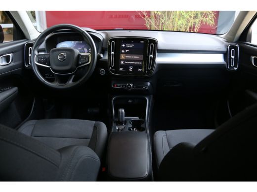 Volvo  XC40 1.5 T5 Recharge Business Pro | Camera | Keyless | Navigatie | 18" Velgen ActivLease financial lease