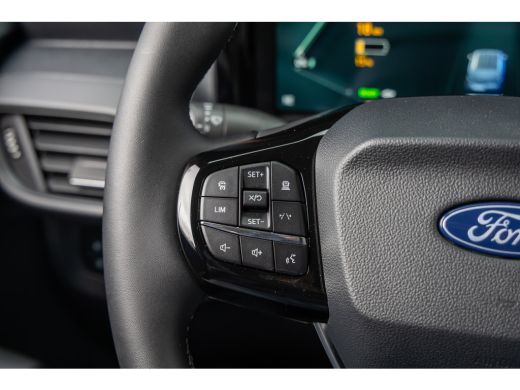 Ford E-Transit Courier Limited 44 kWh | Drivers Assistpack | Trekhaak | Apple Carplay/Android Auto | Stoel/Stuur/Voorrui... ActivLease financial lease