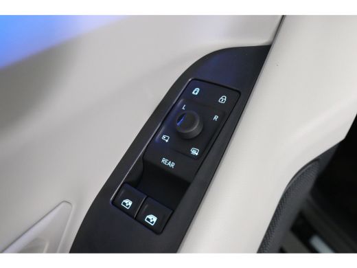 Ford Explorer Premium Extended Range RWD 77 kWh | Adaptieve Cruise Control | Elek. Stoel met Geheugenfucntie | ... ActivLease financial lease