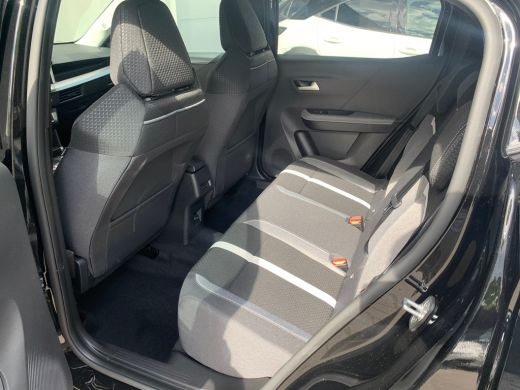 Opel Frontera GS | &euro;3000,- korting !! | 10'' Digitaal instrumentenpaneel | 17" Lichtmetalen velgen in Zwart met... ActivLease financial lease
