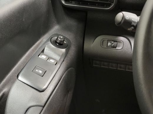 Peugeot Partner 1.2PureTech 111pk Benzine! ActivLease financial lease