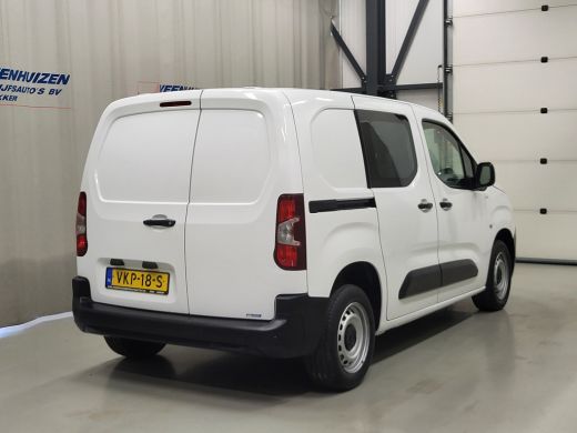 Peugeot Partner 1.2PureTech 111pk Benzine! ActivLease financial lease