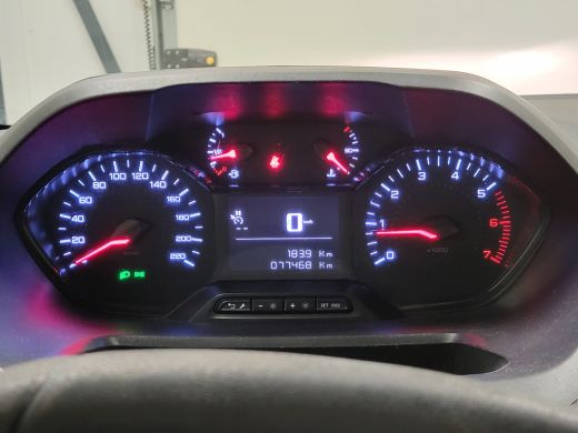 Peugeot Partner 1.2PureTech 111pk Benzine! ActivLease financial lease
