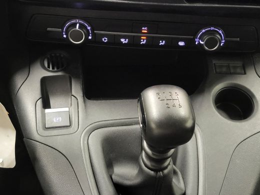 Peugeot Partner 1.2PureTech 111pk Benzine! ActivLease financial lease