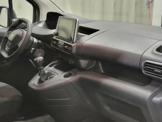 Peugeot Partner 1.2PureTech 111pk Benzine! ActivLease financial lease