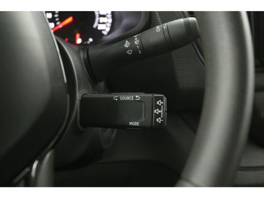 Renault Trafic 2.0 dCi L2H1 | Airco | Cruise | Camera | 3 Zits | LED | Parkeersens. ActivLease financial lease