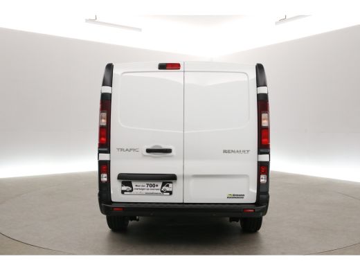 Renault Trafic 2.0 dCi L2H1 | Airco | Cruise | Camera | 3 Zits | LED | Parkeersens. ActivLease financial lease