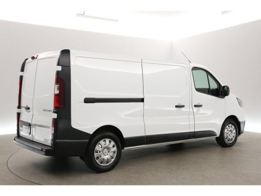 Renault Trafic 2.0 dCi L2H1 | Airco | Cruise | Camera | 3 Zits | LED | Parkeersens. ActivLease financial lease