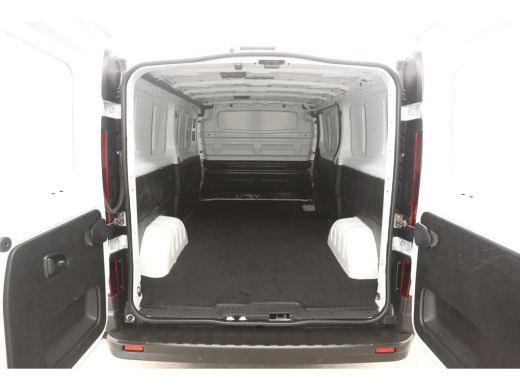 Renault Trafic 2.0 dCi L2H1 | Airco | Cruise | Camera | 3 Zits | LED | Parkeersens. ActivLease financial lease