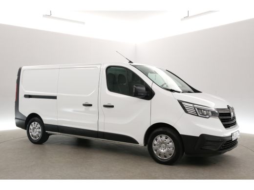Renault Trafic 2.0 dCi L2H1 | Airco | Cruise | Camera | 3 Zits | LED | Parkeersens. ActivLease financial lease