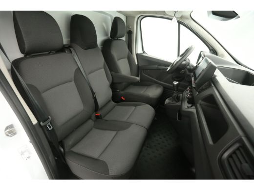 Renault Trafic 2.0 dCi L2H1 | Airco | Cruise | Carplay | 3 Zits | LED | Navi | Parkeersens. ActivLease financial lease