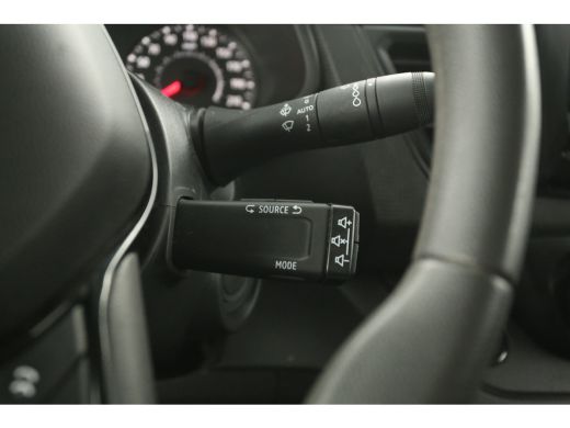 Renault Trafic 2.0 dCi L2H1 | Airco | Cruise | Carplay | 3 Zits | LED | Navi | Parkeersens. ActivLease financial lease