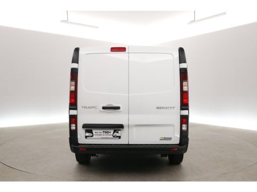 Renault Trafic 2.0 dCi L2H1 | Airco | Cruise | Carplay | 3 Zits | LED | Navi | Parkeersens. ActivLease financial lease