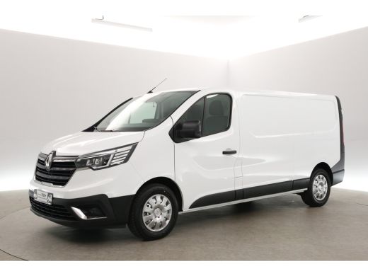 Renault Trafic 2.0 dCi L2H1 | Airco | Cruise | Carplay | 3 Zits | LED | Navi | Parkeersens. ActivLease financial lease