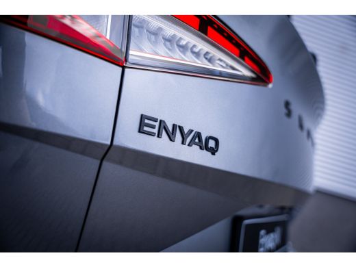 Skoda Enyaq iV Sportline | Chrome interieur accenten | Driving mode select | LED interieurverlichting inclusief ... ActivLease financial lease