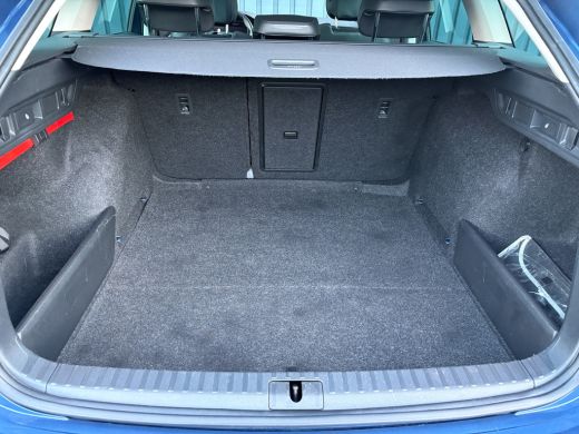 Skoda Octavia Combi 1.0 TSI Business Edition Plus | Panodak | Elk. A. klep | Camera | Adapt. Cr. | Prijs Rijkla... ActivLease financial lease