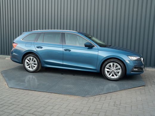 Skoda Octavia Combi 1.0 TSI Business Edition Plus | Panodak | Elk. A. klep | Camera | Adapt. Cr. | Prijs Rijkla... ActivLease financial lease
