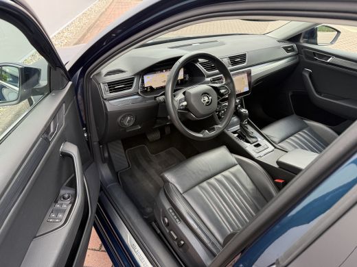 Skoda Superb Combi 1.4 TSI iV Business Edition | Leder | Pano dak | Trekhaak ActivLease financial lease
