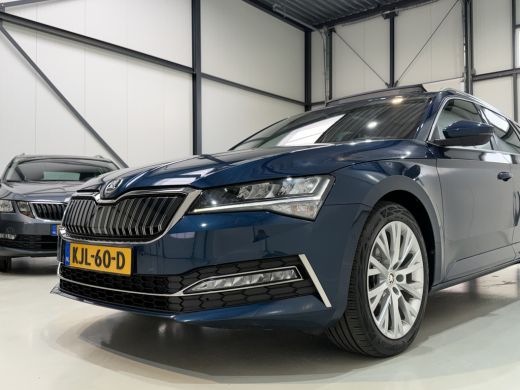 Skoda Superb Combi 1.4 TSI iV Business Edition | Leder | Pano dak | Trekhaak ActivLease financial lease