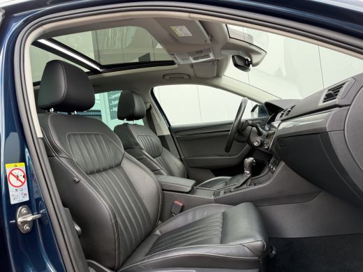 Skoda Superb Combi 1.4 TSI iV Business Edition | Leder | Pano dak | Trekhaak ActivLease financial lease