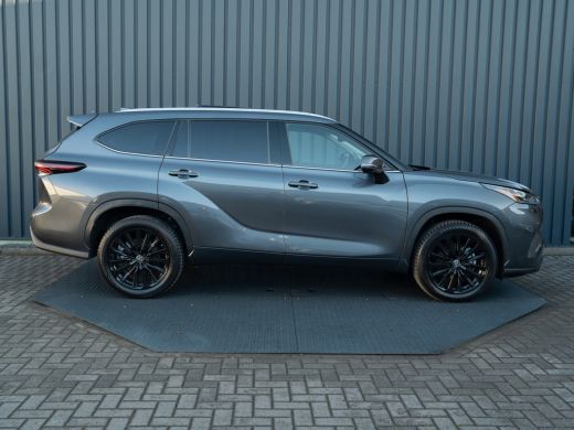 Toyota Highlander 2.5 AWD Hybrid Premium 7 pers. | Panodak | 20'' | JBL | Stoelgeheugen | 360 Camera | Head Up | BS... ActivLease financial lease