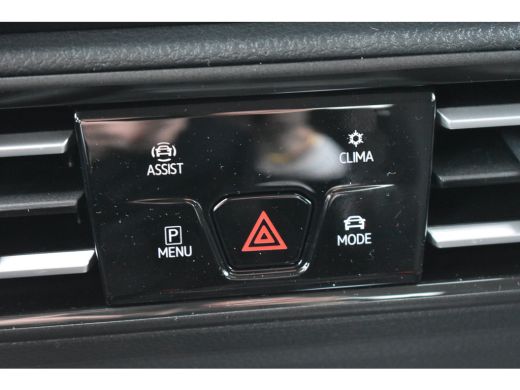 Volkswagen Caddy Kombi Limited Edition 1.5 e-Hybrid Limited Edition | 12V-aansluiting in dashboard en laadruimte |... ActivLease financial lease