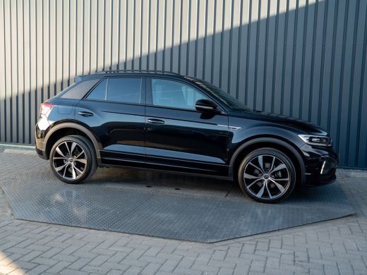 Volkswagen T-Roc 1.5 TSI R-Line Business+ | Beats | IQ Light | Camera | 19" | Prijs Rijklaar!! ActivLease financial lease