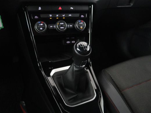 Volkswagen T-Roc 1.5 TSI Sport | Carplay | Virtual Cockpit | Full LED | Navigatie | Climate control | Parkeerhulp ... ActivLease financial lease