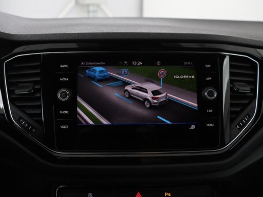 Volkswagen T-Roc 1.5 TSI Sport | Carplay | Virtual Cockpit | Full LED | Navigatie | Climate control | Parkeerhulp ... ActivLease financial lease