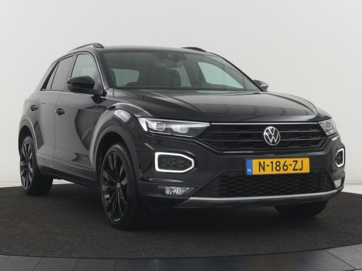 Volkswagen T-Roc 1.5 TSI Sport | Carplay | Virtual Cockpit | Full LED | Navigatie | Climate control | Parkeerhulp ... ActivLease financial lease