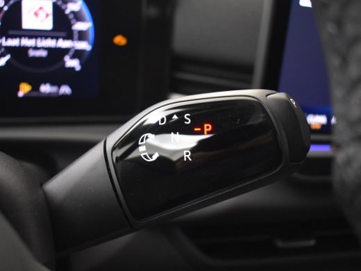 Volkswagen T-Roc R-Line First Edition | 'App-Connect' draadloze smartphone integratie | 30,5 cm display met 2D en ... ActivLease financial lease