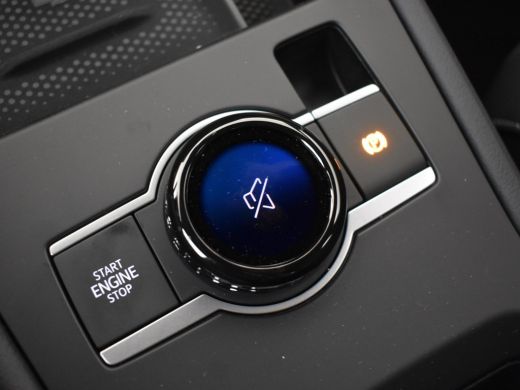 Volkswagen T-Roc R-Line First Edition | 'App-Connect' draadloze smartphone integratie | 30,5 cm display met 2D en ... ActivLease financial lease