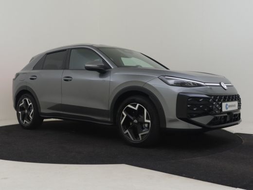 Volkswagen T-Roc R-Line First Edition | 'App-Connect' draadloze smartphone integratie | 30,5 cm display met 2D en ... ActivLease financial lease
